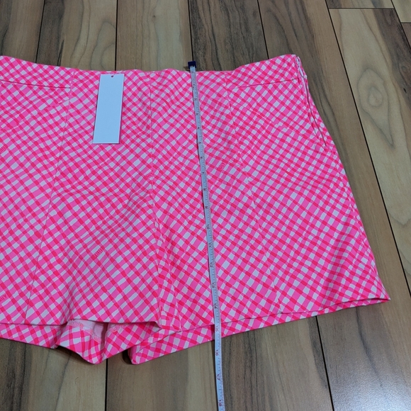 NWT! Lilly Pulitzer Arabeth Stretch Shorts Love Potion Pink Check Me Out Size 14 - Picture 8 of 15